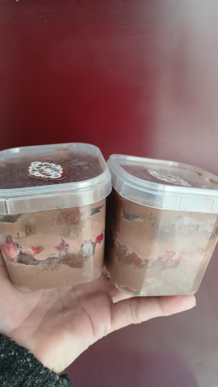 Bolo em pote sabor creme de chocolate